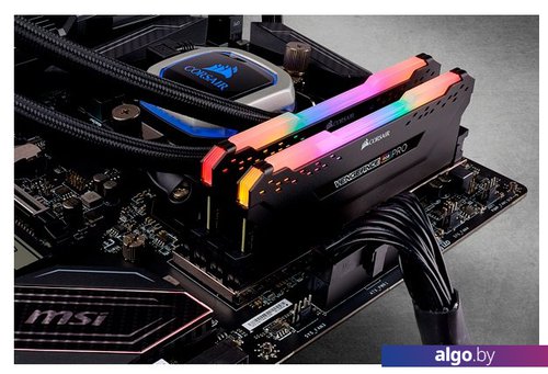 Оперативная память Corsair Vengeance PRO RGB 2x8GB DDR4 PC4-28800 CMW16GX4M2C3600C18 Оперативная память Corsair Vengeance PRO RGB 2x8GB DDR4 PC4-28800 CMW16GX4M2C3600C18