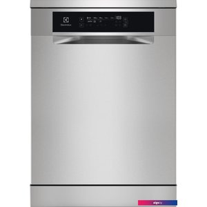 Electrolux ESM89400SX