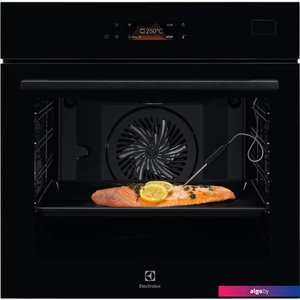 Electrolux SteamBake 800 LOB8S39WZ