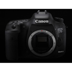 Фотоаппарат Canon EOS 7D Mark II Body