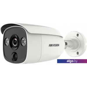 CCTV-камера Hikvision DS-2CE12D8T-PIRL (2.8 мм)