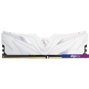 Оперативная память Netac Shadow II White 8ГБ DDR4 3600МГц NTSWD4P36SP-08W