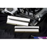 Оперативная память Team Xtreem ARGB 2x16ГБ DDR4 3200 МГц TF13D432G3200HC16CDC01 Оперативная память Team Xtreem ARGB 2x16ГБ DDR4 3200 МГц TF13D432G3200HC16CDC01